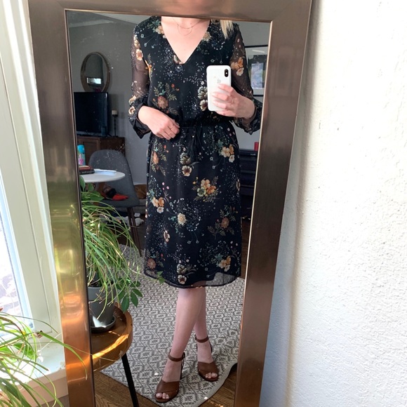 Topshop Floral Dress - Picture 3 of 8